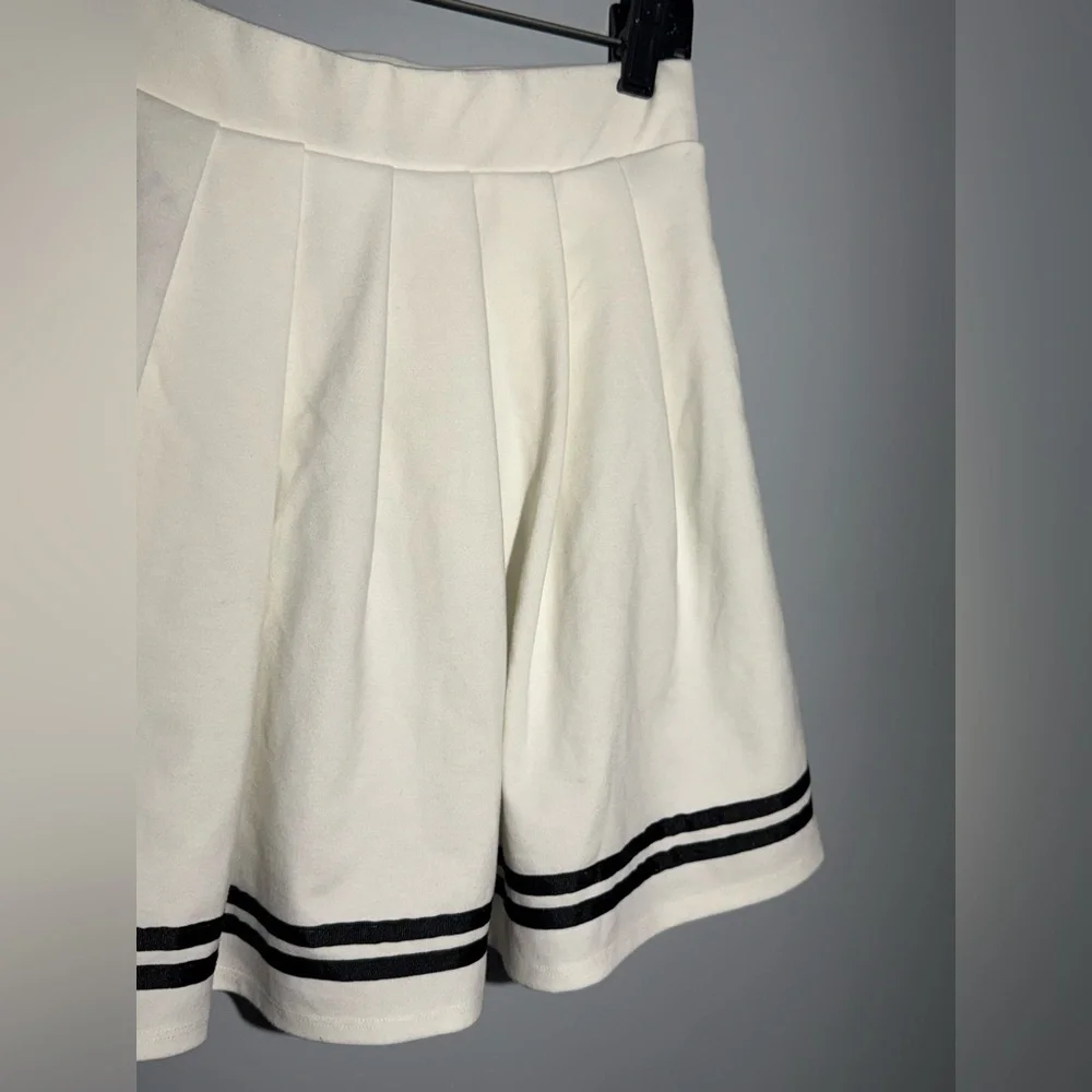 Wild Fable White Skater Skirt with‎ Black Stripes